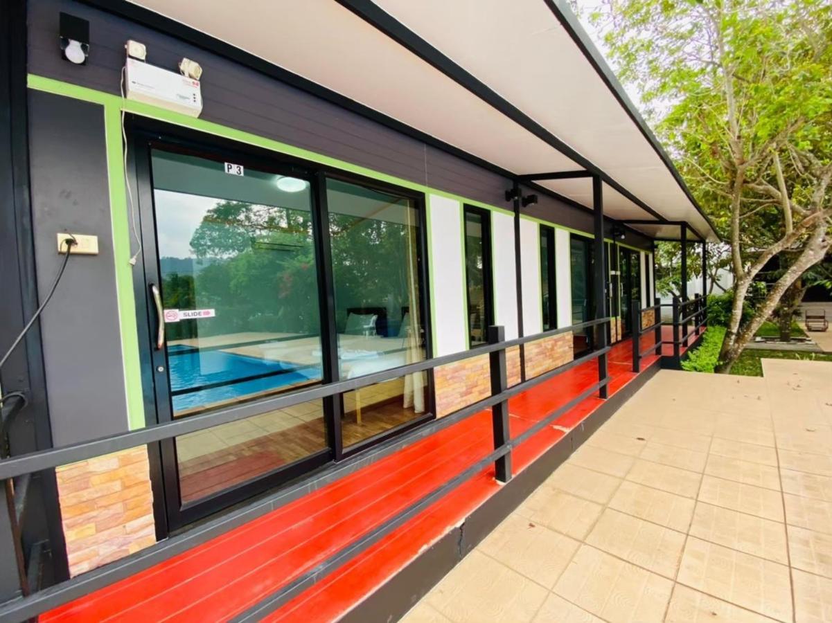 Hotel Baan Suan Khun Yaiy Ban Wang Takhrai Exterior foto